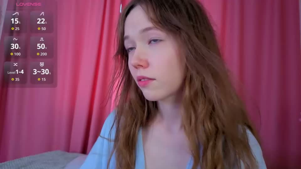 pearly_peach_ Webcam Chat July 24, 2026