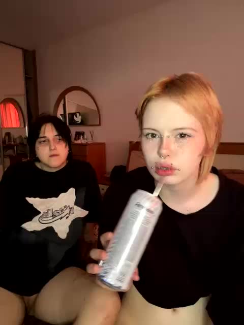 MiaAndAlicee Webcam Chat July 25, 2026