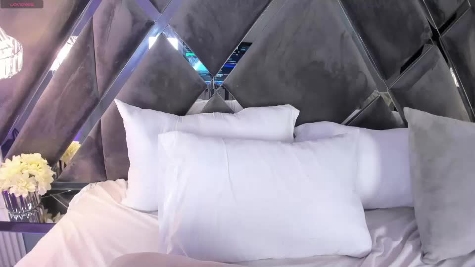 scarrlethx Webcam Chat July 25, 2026