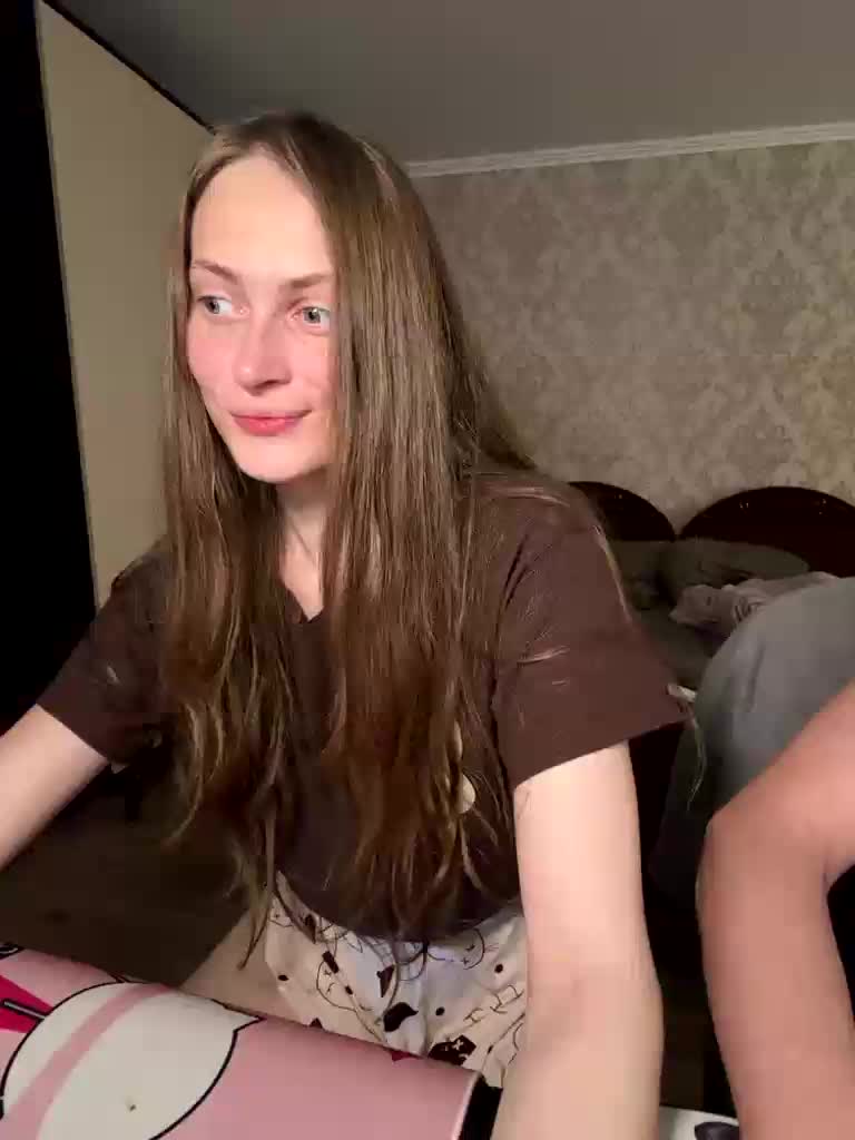 cutemilana_sexwife Webcam Chat July 25, 2026