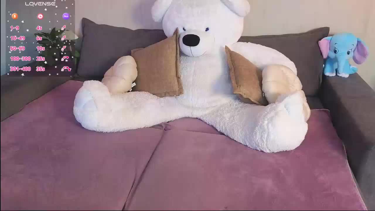 Rosalinelov Webcam Chat July 25, 2026