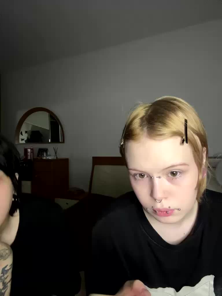 MiaAndAlicee Webcam Chat July 25, 2026