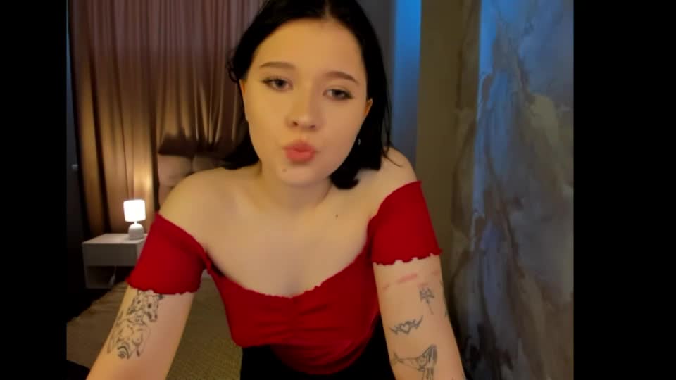 elara_irving Webcam Chat July 25, 2026