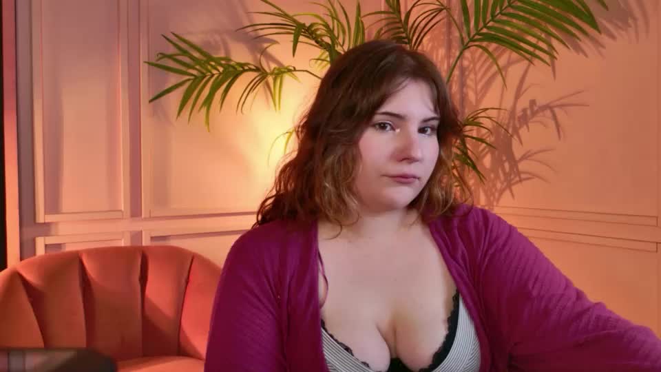 lily_lin_ Webcam Chat July 25, 2026