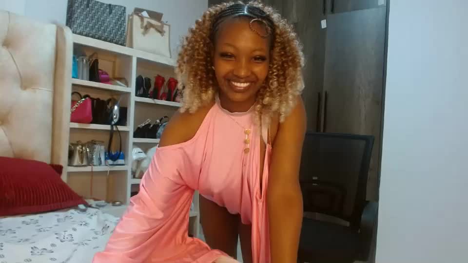 tilly_ebony Webcam Chat July 25, 2026