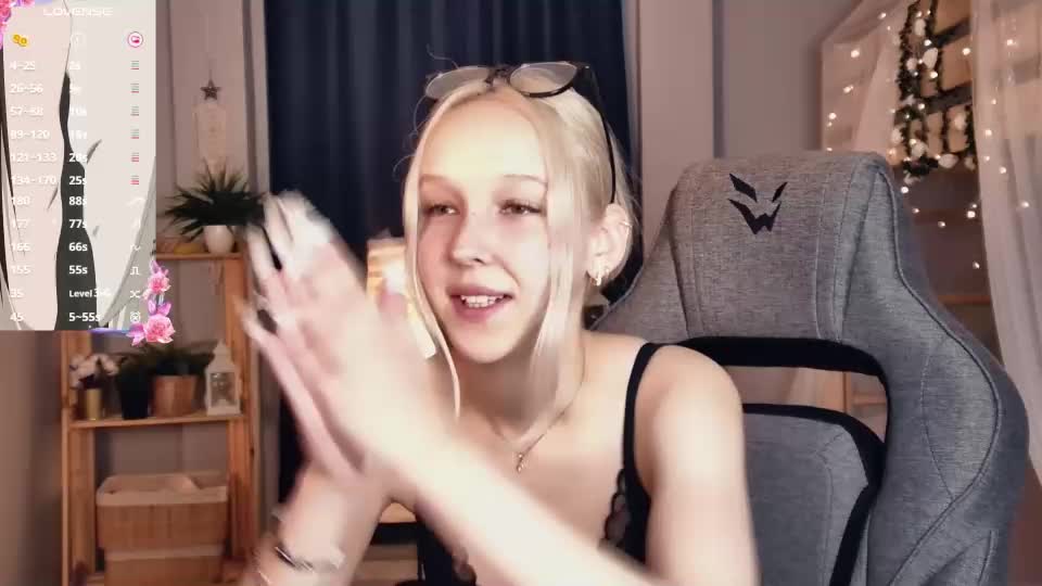 maoqibeverly Webcam Chat July 25, 2026