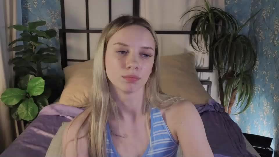 katt_yy Webcam Chat July 25, 2026