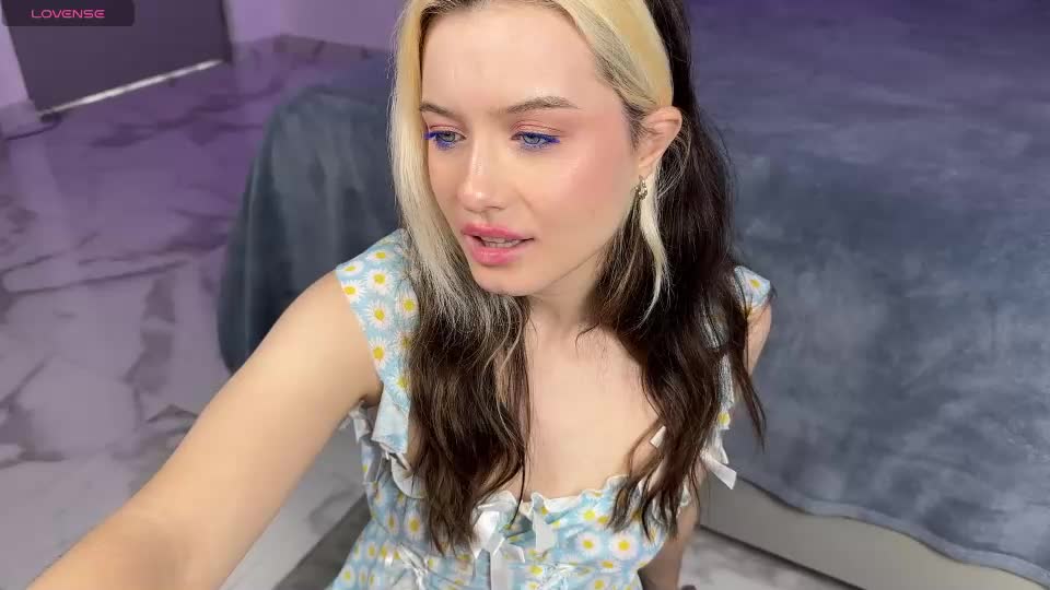_blowjob_queen_ Webcam Chat July 25, 2026