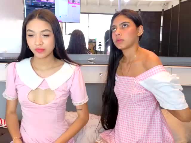 tinycasey18 Webcam Chat July 25, 2026