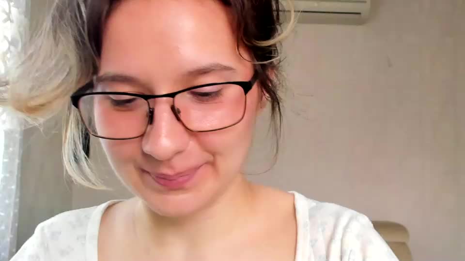 lilith_lutherlow Webcam Chat July 25, 2026