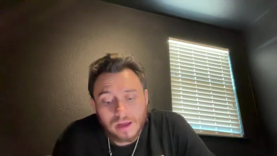 tallhungcloudyy Webcam Chat July 25, 2026