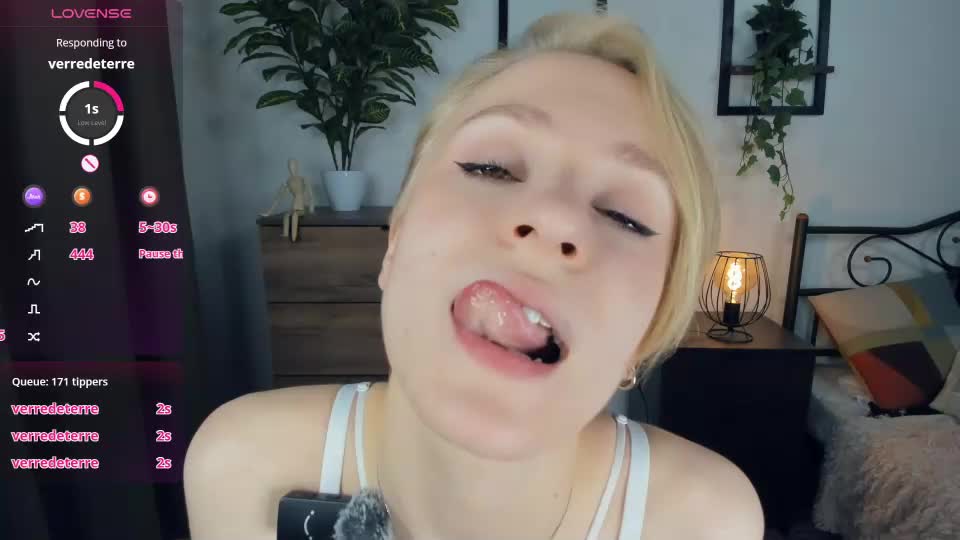 marya_miracle Webcam Chat July 25, 2026