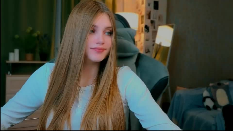 yourbeautyarya Webcam Chat July 25, 2026