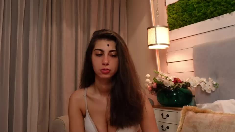 isabellamyst Webcam Chat July 25, 2026