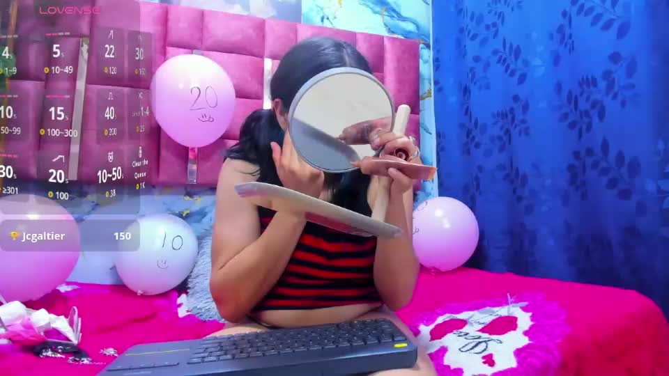 nezukoks Webcam Chat July 25, 2026
