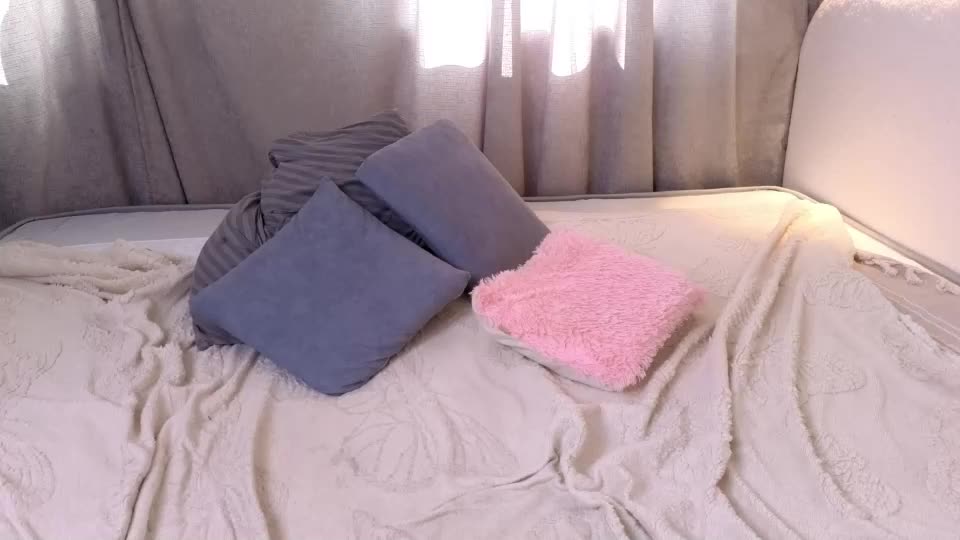 hikomi_ Webcam Chat July 25, 2026