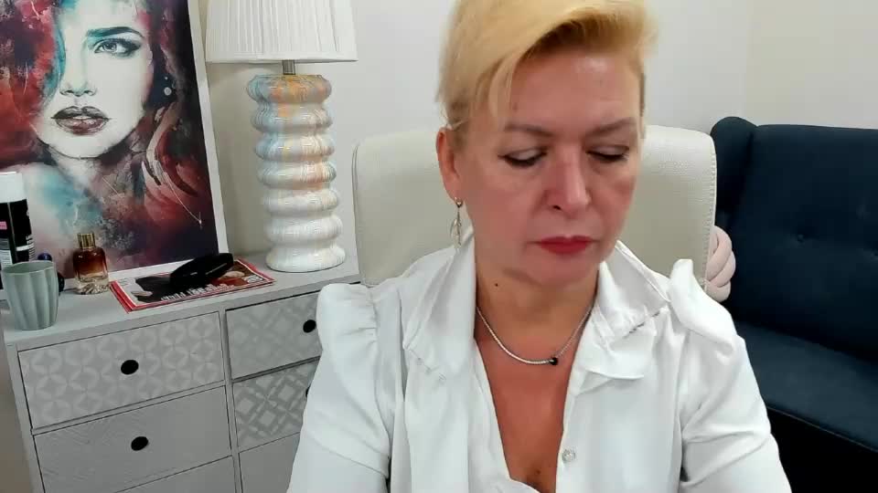 luna_xfantasy Webcam Chat July 25, 2026