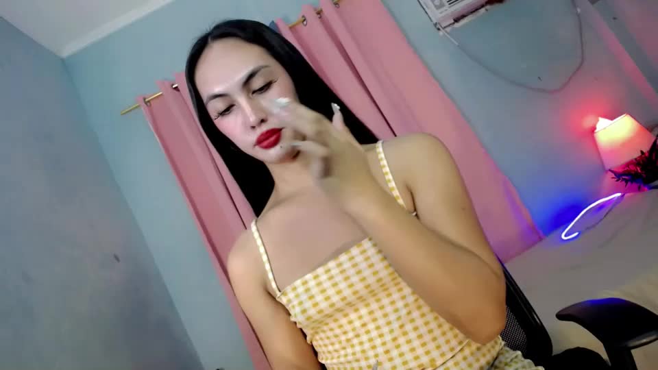 queen_danaya Webcam Chat July 25, 2026