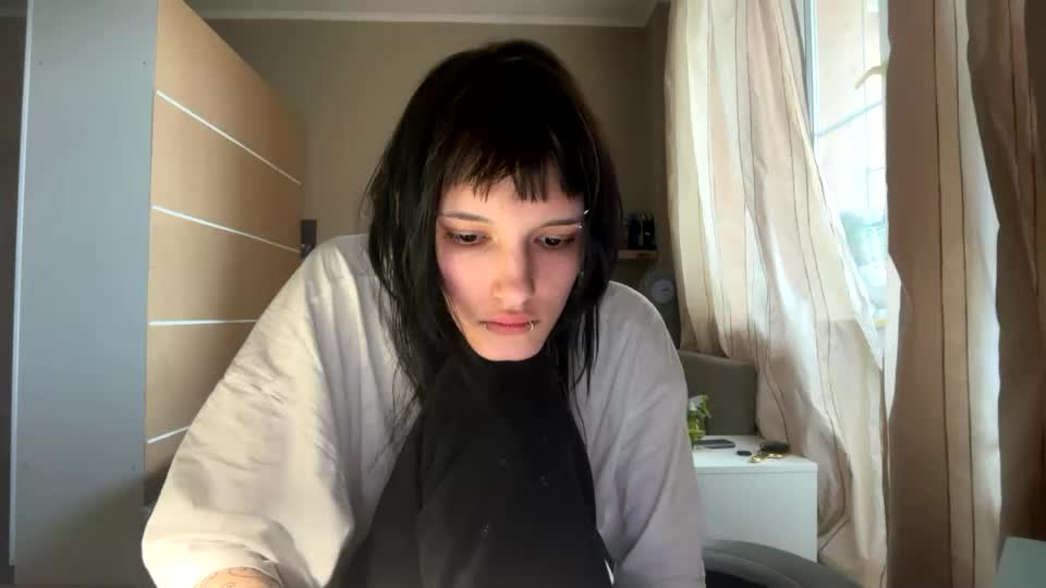 shirakranendonk Webcam Chat July 25, 2026