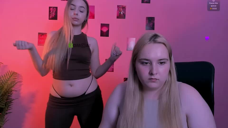 viola_sweet_ Webcam Chat July 26, 2026