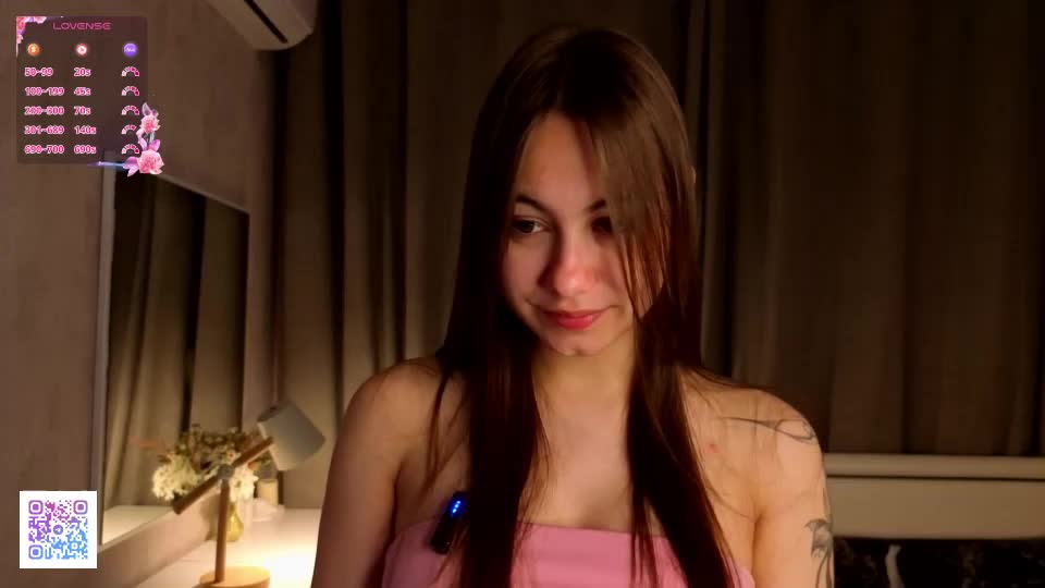 dessiemaletta Webcam Chat July 26, 2026