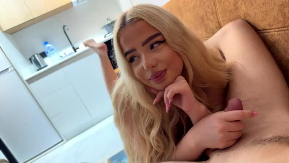 blonde8888 Webcam Chat July 26, 2026