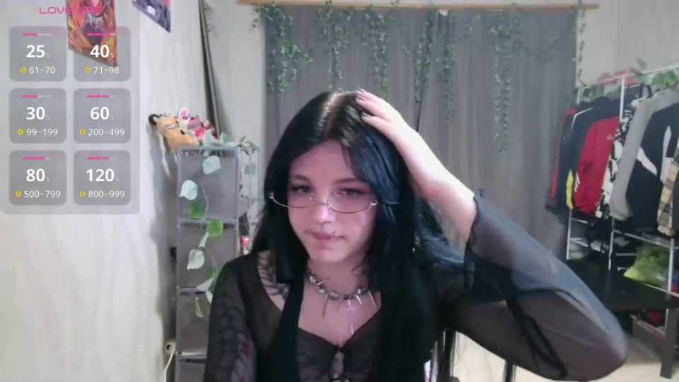 nishazenisek Webcam Chat July 26, 2026