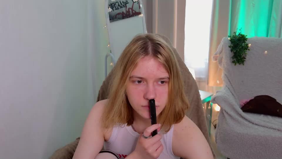 milanarayy Webcam Chat July 26, 2026