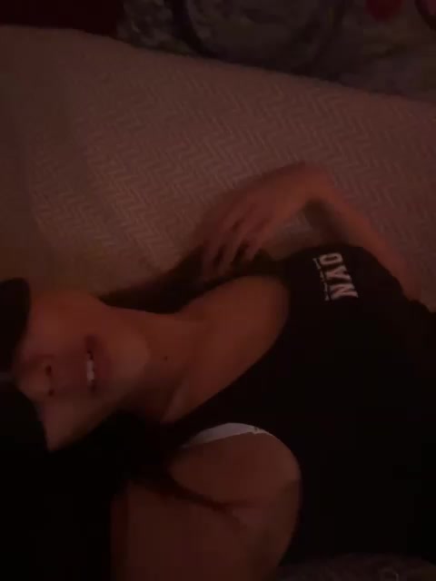 Azia_love_ Webcam Chat July 26, 2026