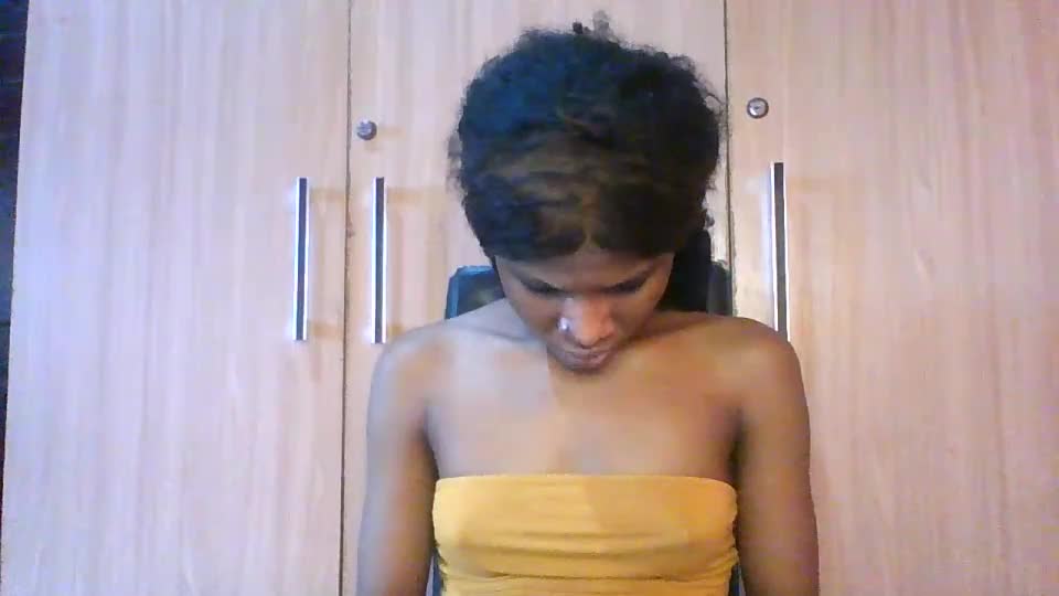 luckymadequeen Webcam Chat July 26, 2026