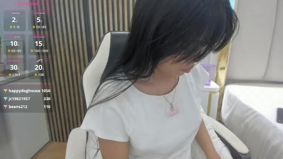 roxy_flame_ Webcam Chat July 27, 2026