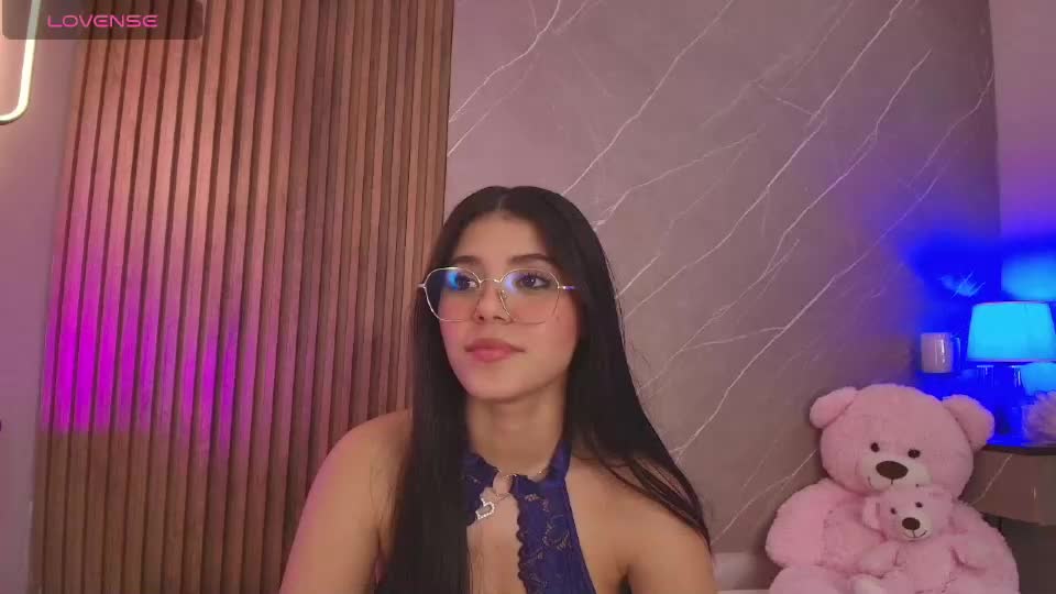 ariana_jhonson11 Webcam Chat July 27, 2026