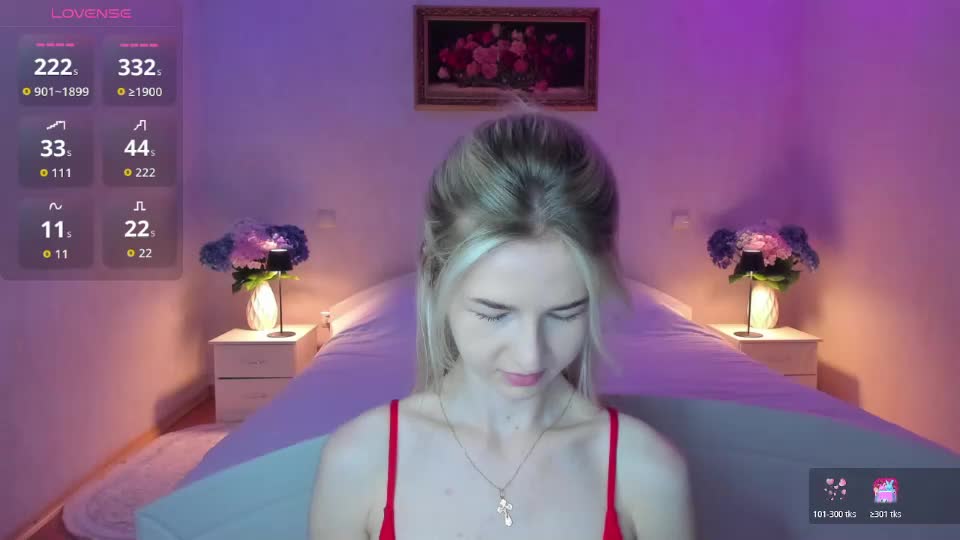 julieblazex Webcam Chat July 27, 2026