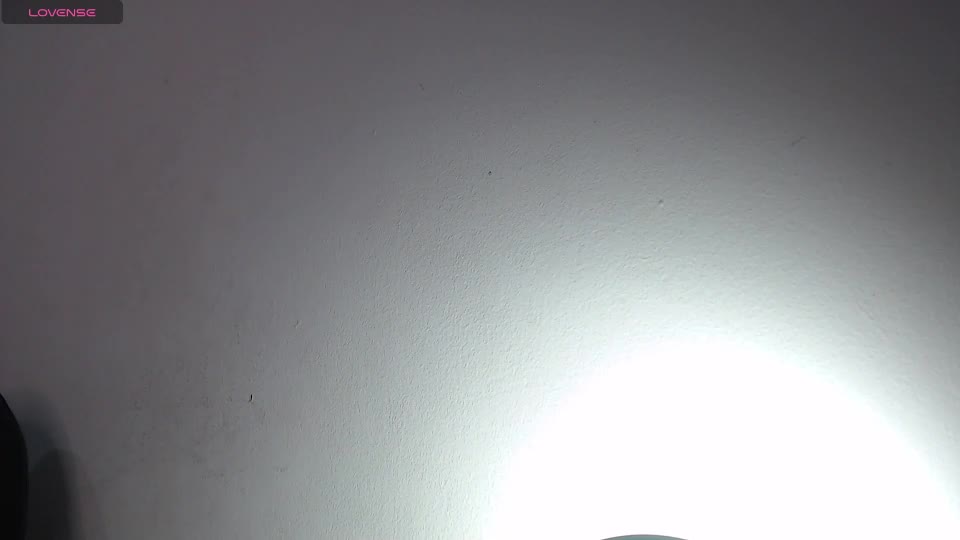hilari18 Webcam Chat July 27, 2026