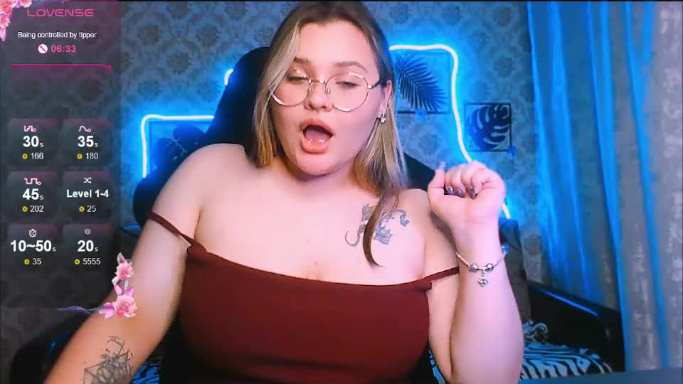dreamforyoue2 Webcam Chat July 27, 2026