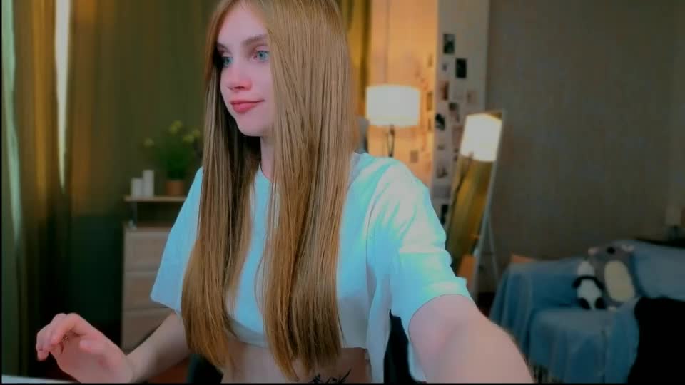 yourbeautyarya Webcam Chat July 27, 2026