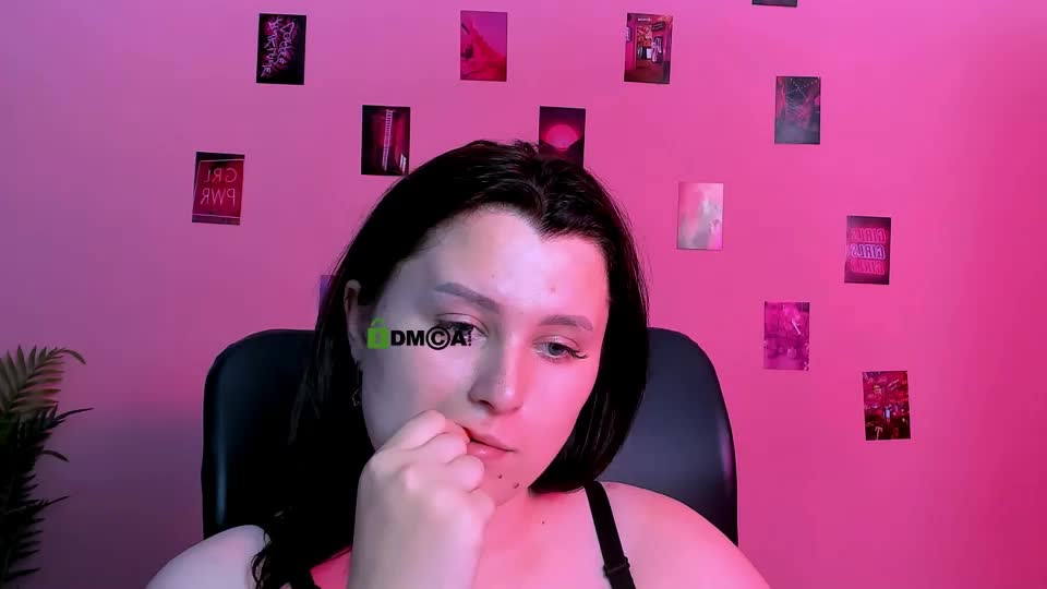 luna_noct Webcam Chat July 27, 2026