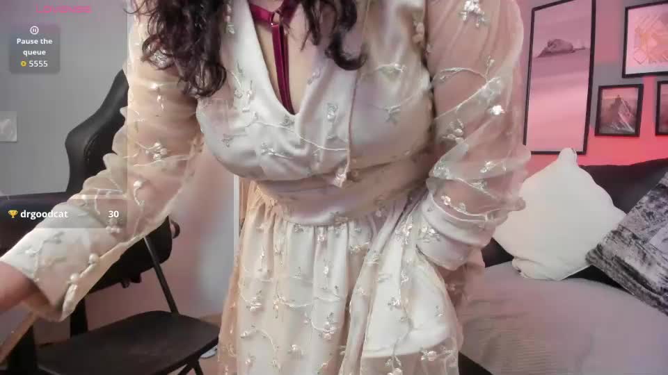 ivonne_4 Webcam Chat July 27, 2026