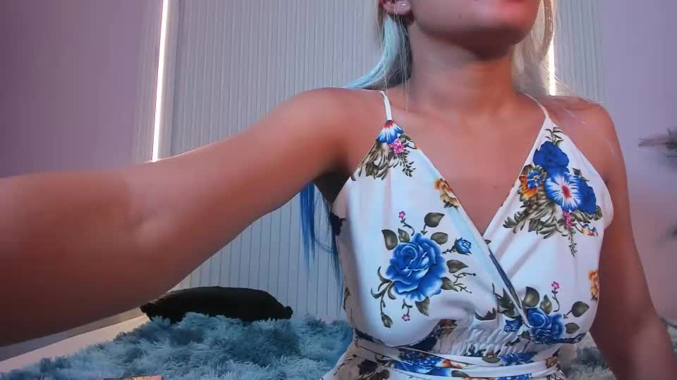 emmaray3 Webcam Chat July 27, 2026