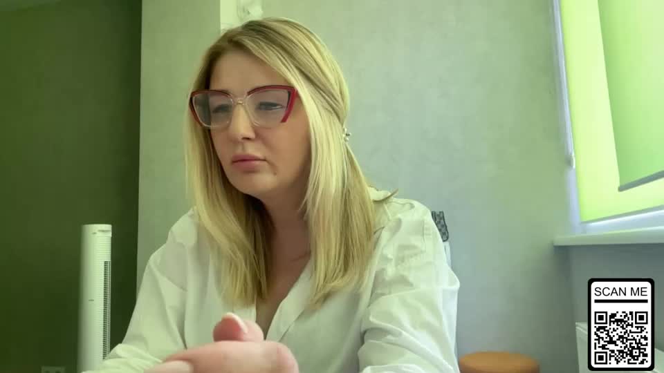 blondie_xoxoxo Webcam Chat July 27, 2026
