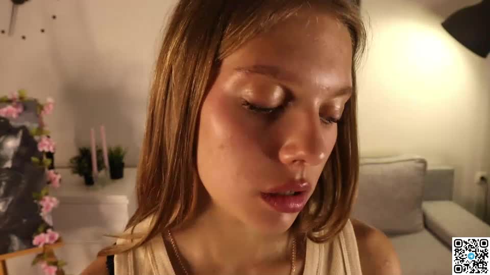 katie_hawkins Webcam Chat July 27, 2026