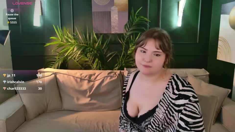 lily_lin_ Webcam Chat July 27, 2026