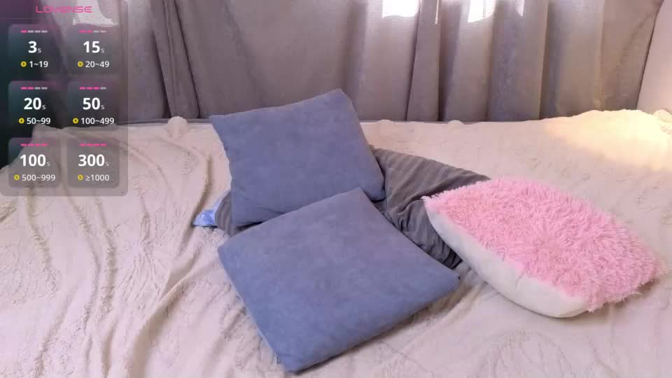 hikomi_ Webcam Chat July 27, 2026