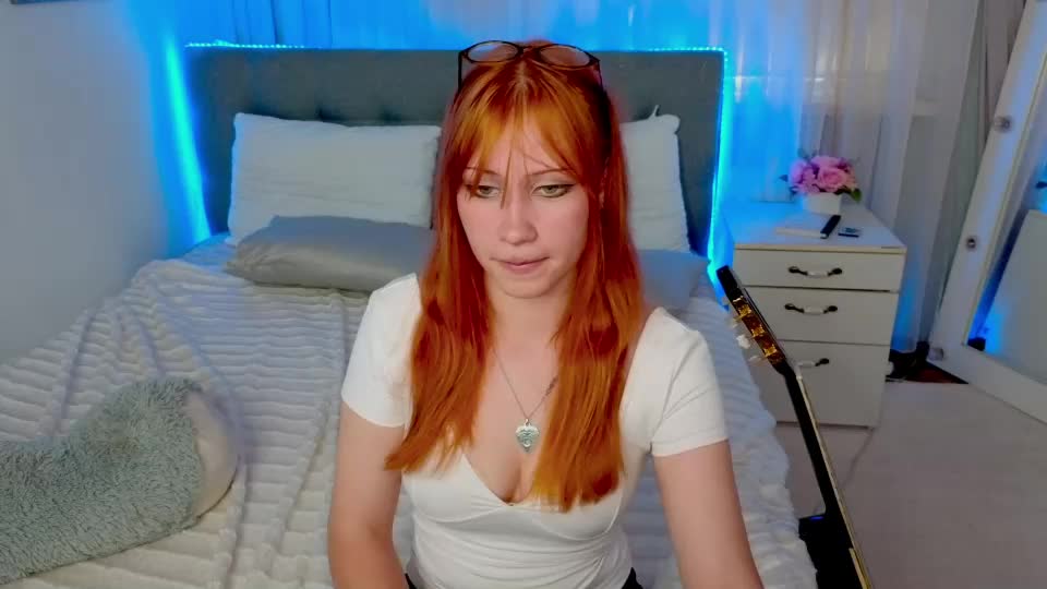 fleur_fox Webcam Chat July 27, 2026
