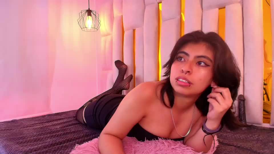 _angel_dustt Webcam Chat July 27, 2026