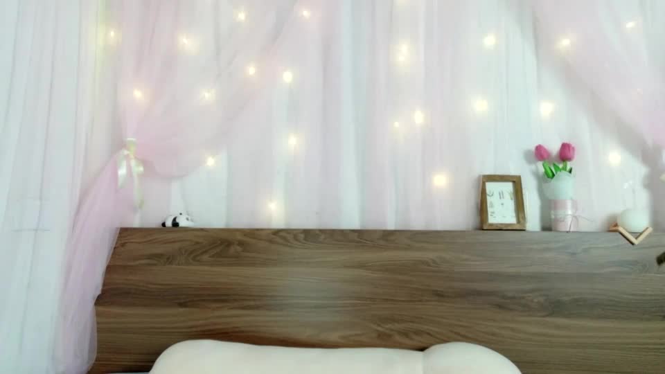 shy_pink_doll Webcam Chat July 27, 2026
