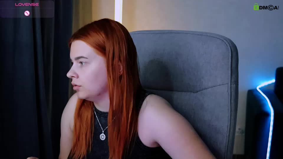 red__dizzy Webcam Chat July 27, 2026