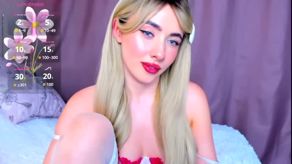 aria_montclair Webcam Chat July 27, 2026