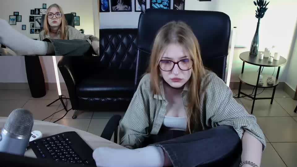 lanafitch Webcam Chat July 27, 2026
