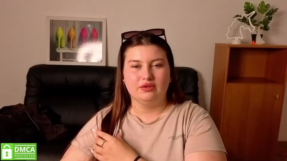 katina_deeplou4 Webcam Chat July 27, 2026